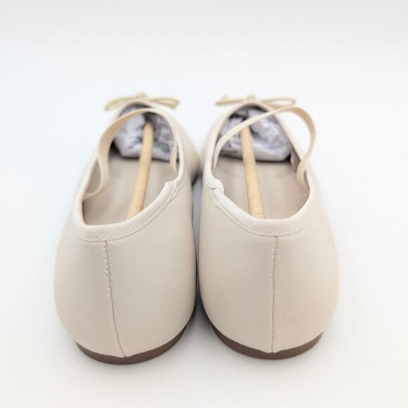 Reaction Kenneth Cole Melrose Ballet Flat Round Toe Women's Ivory Size US8 EU39 - Picture 4 of 12